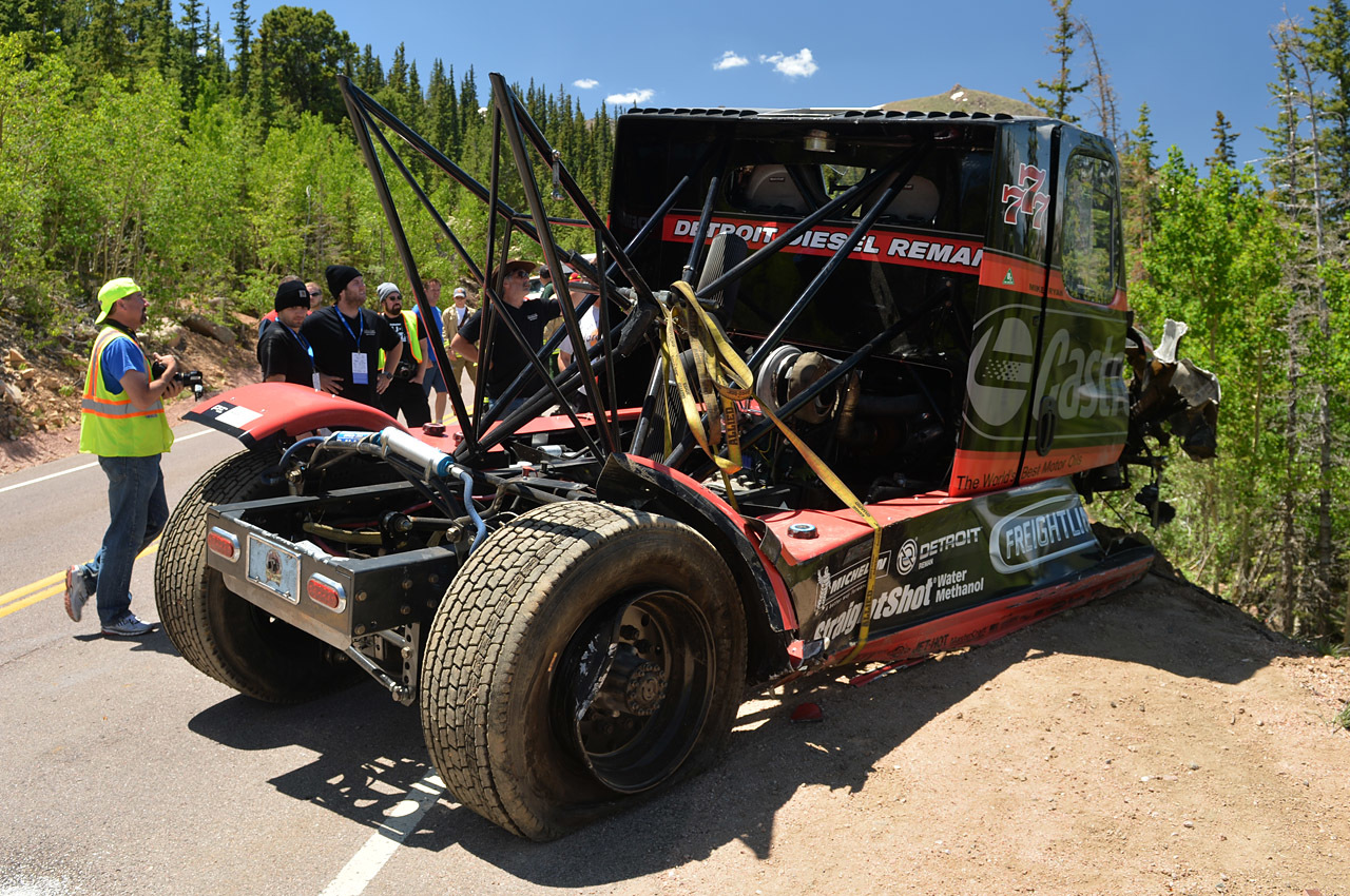 Mike Ryan crashes Freightliner racer in Pikes Peak practice [UPDATE