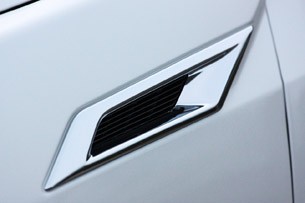 2011 Cadillac CTS-V Sport Wagon side vent