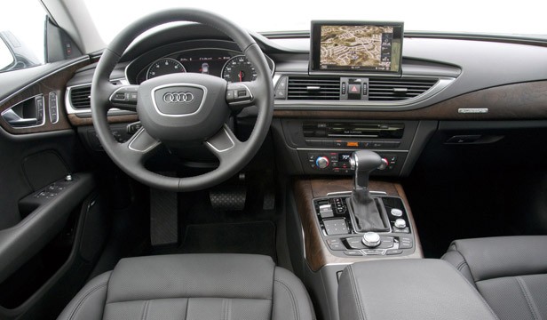 2012 Audi A7 interior