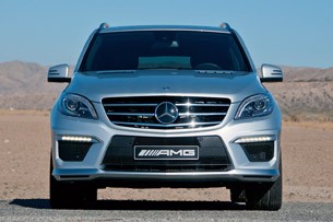 2012 Mercedes-Benz ML63 AMG front view