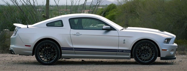  ford shelby gt5
