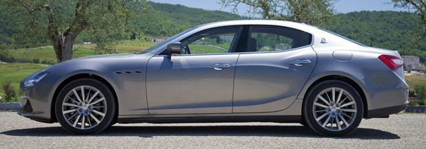 2014 Maserati Ghibli side view