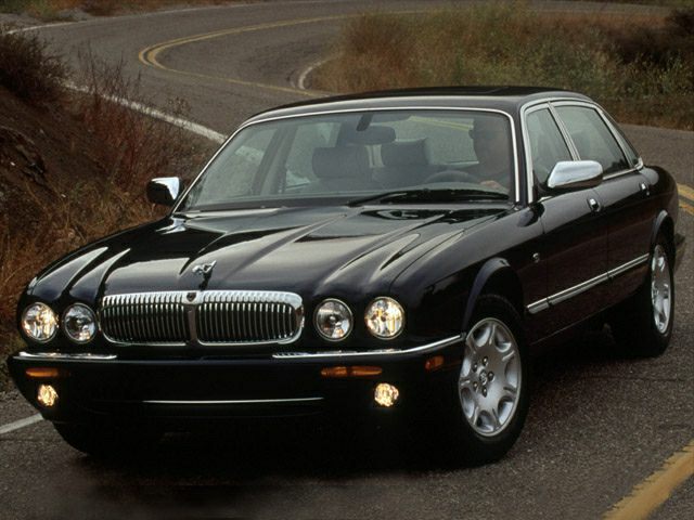 2002 Jaguar Xj8 Vanden Plas 4dr Sedan Pictures