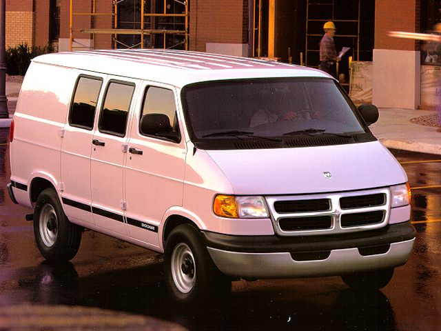 1999 Dodge Ram Van 1500 Commercial Cargo Van 127 in. WB Pictures