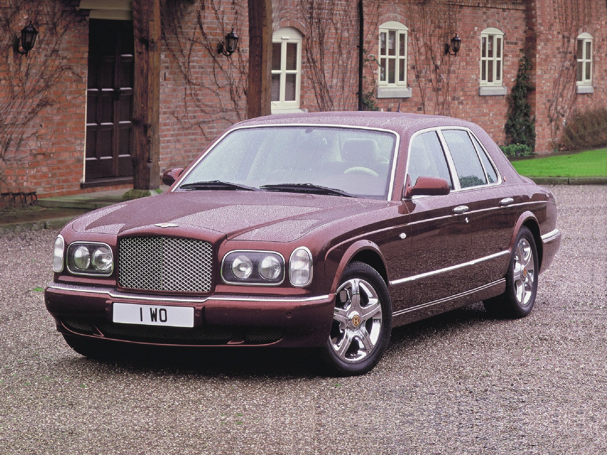 Luxury Personified: 2005 Bentley Arnage R