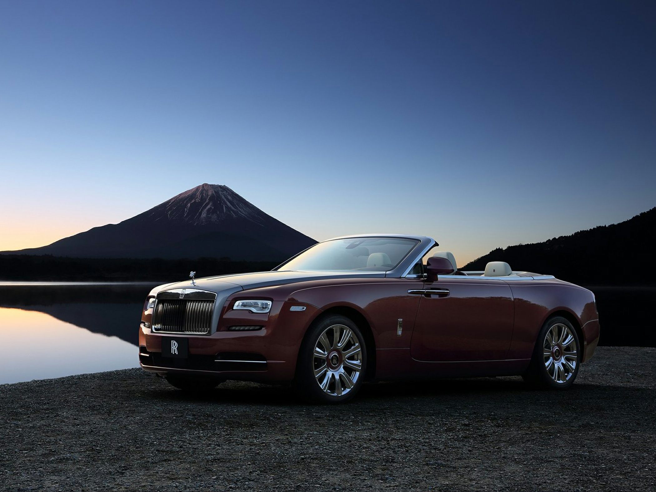 2019 Rolls Royce Dawn Base 2dr Convertible Pricing And Options