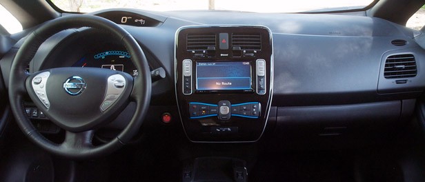 2013 Nissan Leaf interior