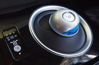2013 Nissan Leaf gear selector