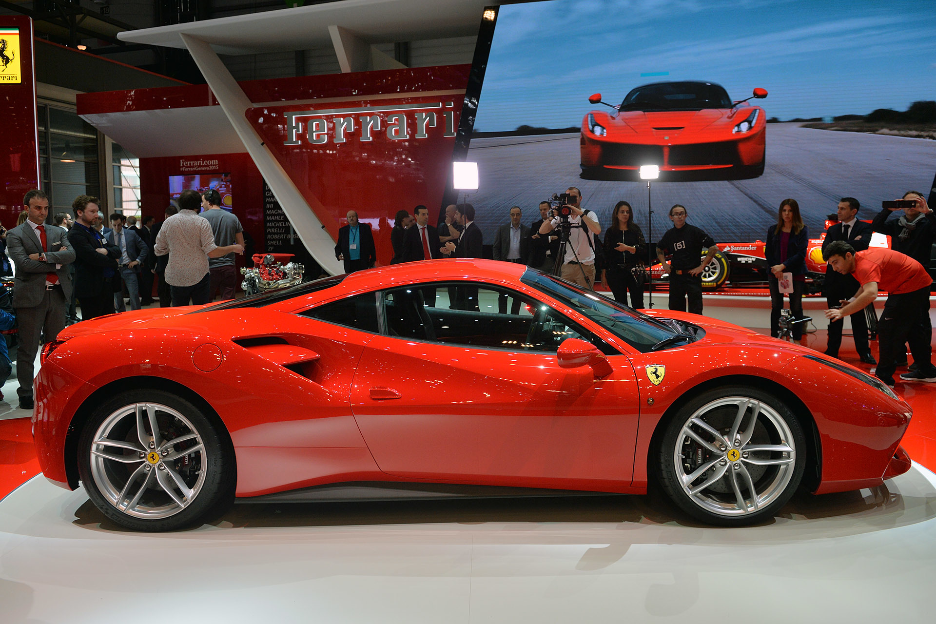 Ferrari 488 GTB challenges that whole 'no replacement for displacement ...