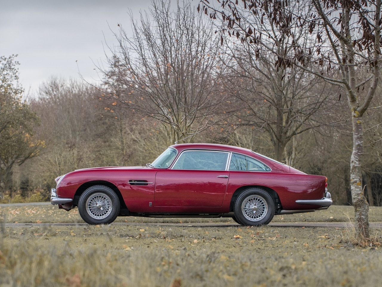 For sale: a 1965 Aston Martin DB5 owned by former Led Zeppelin singer ...