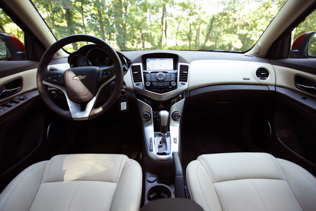 First Drive: 2011 Chevrolet Cruze sails into new era of small cardom -  Autoblog
