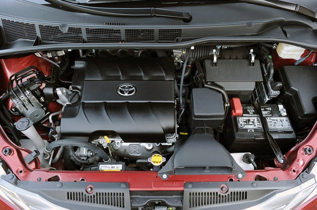2011 Toyota Sienna 3.5-liter V6 engine