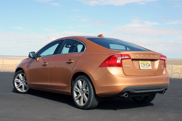 2011 Volvo S60 rear 3/4 view