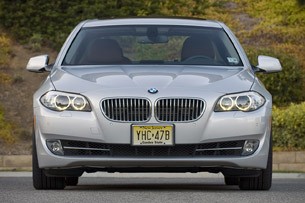 2011 BMW 550i front view