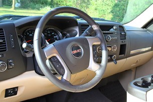 2011 GMC Sierra 3500HD SLE steering wheel