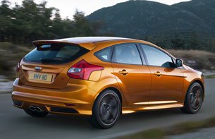 2012 Ford Focus ST, rear 3.4