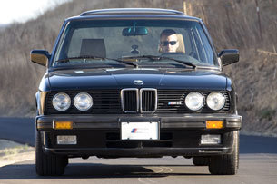 1988 BMW M5, front