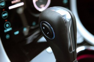 2011 Ford Edge shifter