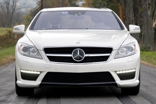 2011 Mercedes-Benz CL63 AMG front view