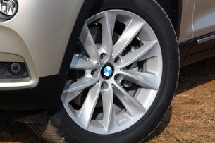 2011 BMW X3 wheel