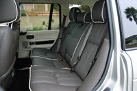 2011 Land Rover Range Rover Supercharged rear seats