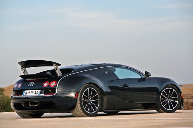 2011 Bugatti Veyron Super Sport rear 3/4 view
