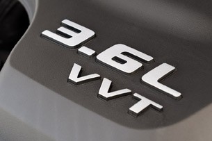 2011 Dodge Challenger SE V6 engine cover