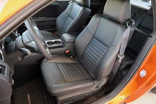 2011 Dodge Challenger SE V6 front seats