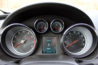 2011 Buick Regal CXL gauges