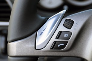 2010 Porsche 911 Carrera S steering wheel controls