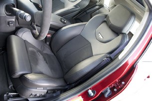 2011 Cadillac CTS-V Wagon front seats