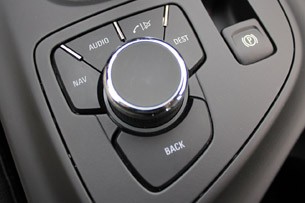 2011 Buick Regal CXL touch screen controls