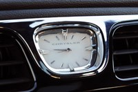 2011 Chrysler 200 analog clock