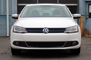 2011 Volkswagen Jetta front view