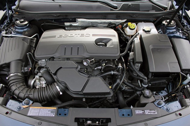 2011 Buick Regal CXL engine