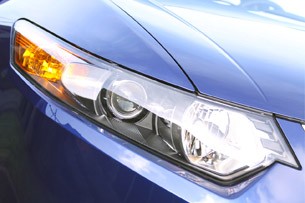 2011 Acura TSX Sport Wagon headlights