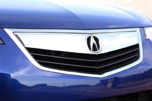 2011 Acura TSX Sport Wagon grille