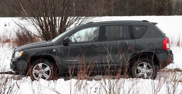 2011 Jeep Compass Limited side view