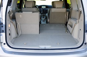 2011 Nissan Quest rear cargo area