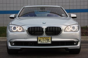 2010 BMW 760Li front view