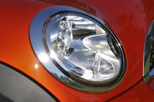 2011 Mini Cooper headlight
