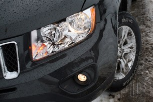 2011 Jeep Compass Limited headlight