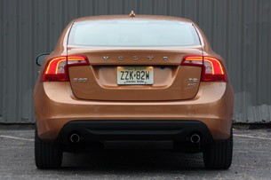 2011 Volvo S60 rear view