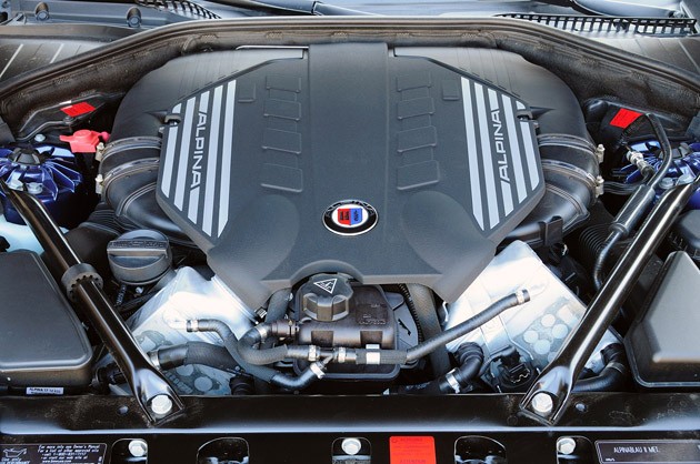 2011 BMW Alpina B7 engine