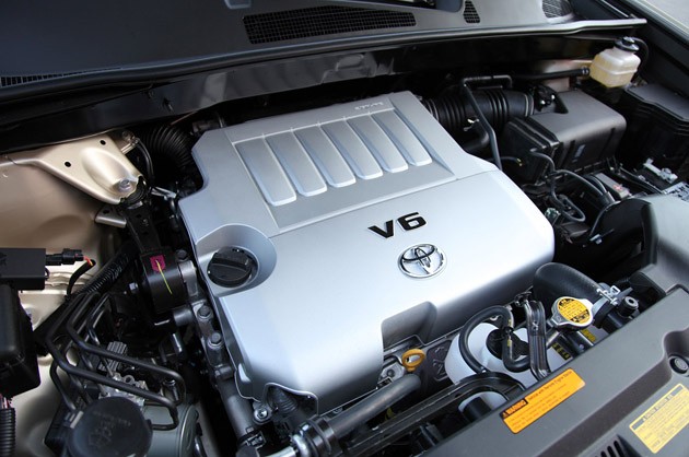 2011 Toyota Highlander engine