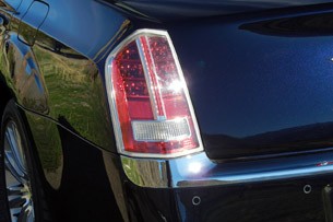 2011 Chrysler 300 taillight