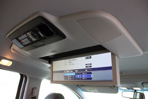 2011 Honda Odyssey rear seat television