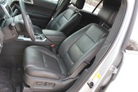 2011 Ford Explorer Limited front seats