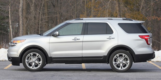 2011 Ford Explorer Limited side view