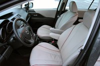 2012 Mazda5 front seats